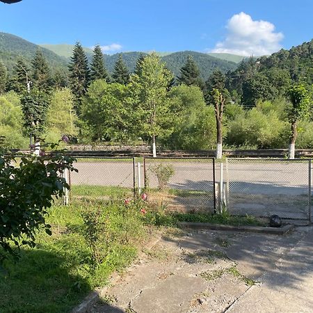 Guest House Raisa Dilijan Exterior foto